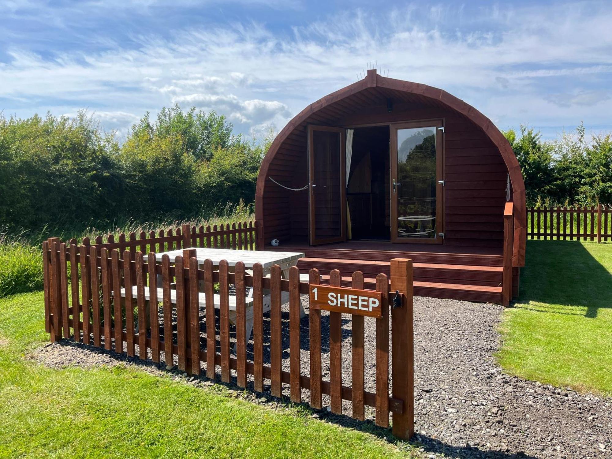 Manor Farm Stay Sutton-on-Sea Bagian luar foto